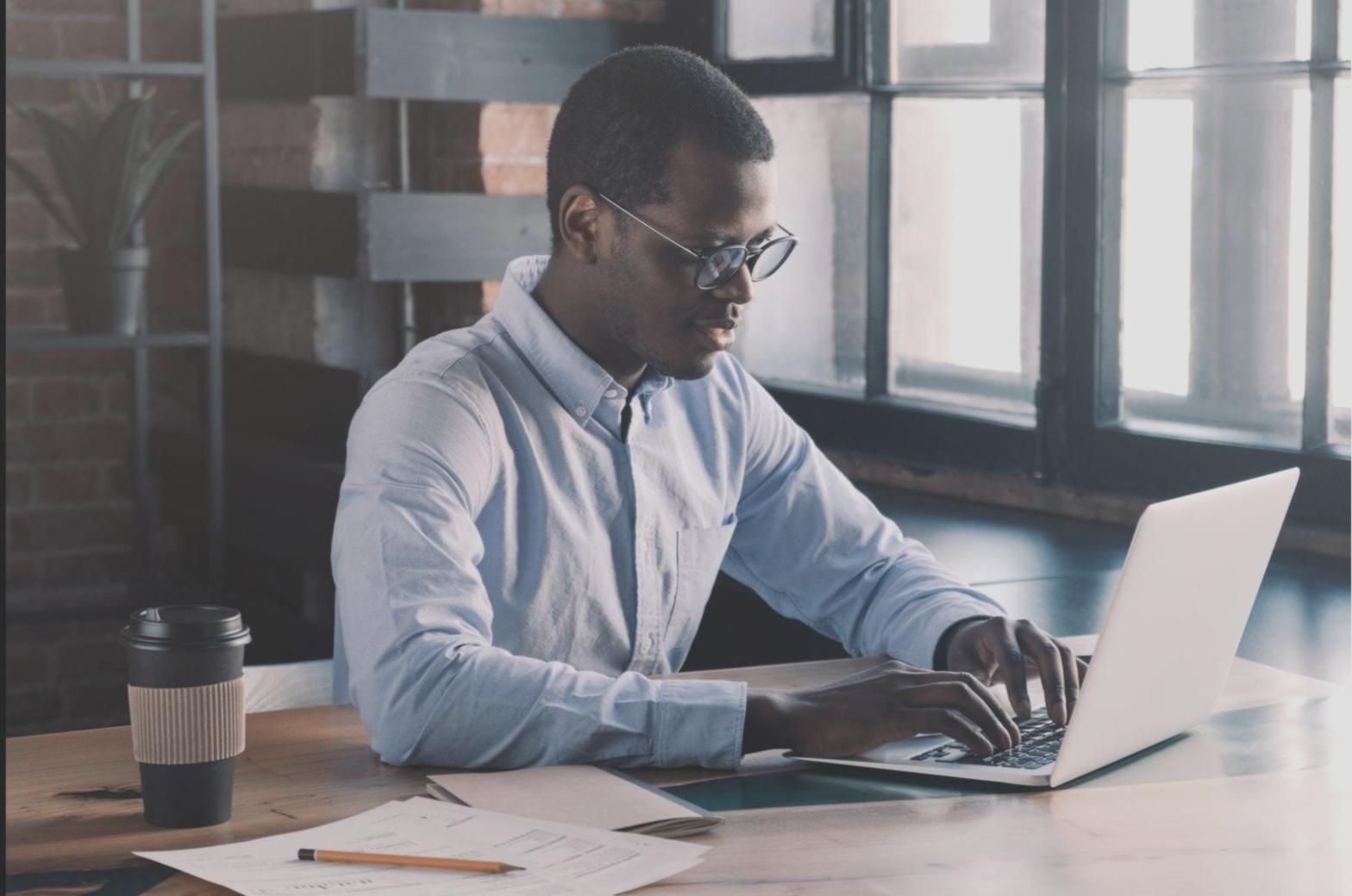 Praktische Anwendung von Lerninhalten in realen Projekten